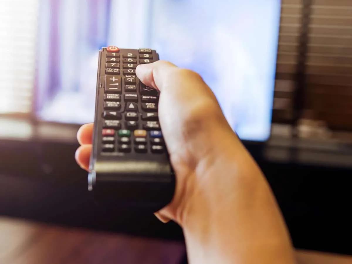 Gdzie kupić dekoder DVB-T2 z dofinansowaniem i uniknąć problemów?