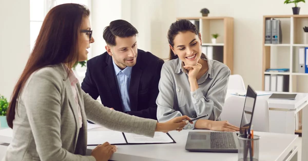 Korzyści współpracy z pośrednikiem kredytowym: 5 kluczowych zalet